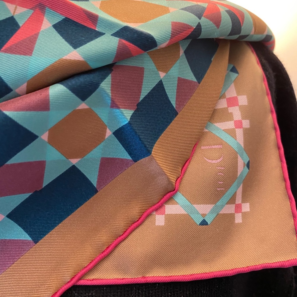 NWOT Dior Geo-Print Silk Scarf - Picture 7 of 10